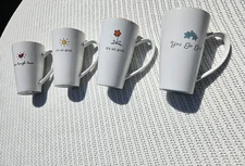 10 Strawberry Street (4) Jumbo Ceramic Mugs Each Hold Up To 24 Oz. Each. 