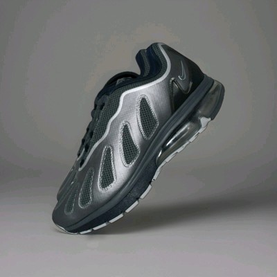 NIKE AIR MAX 96+ EVOLVE MENS RUNNING SHOES - MENS SIZE  9