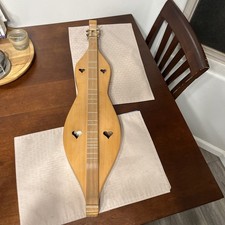 Black mountain truments 7/95 Dulcimer