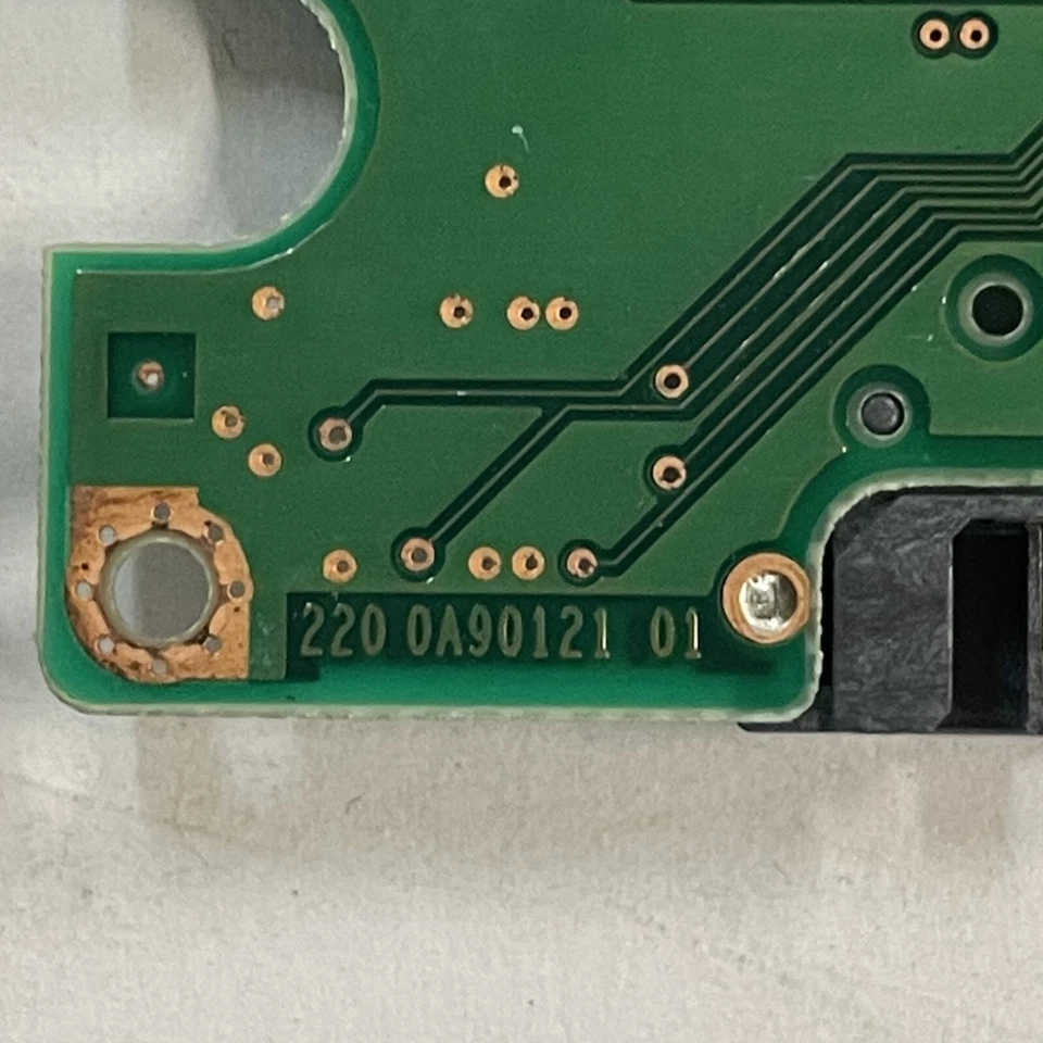 Hitachi 7K320-160 2.5" SATA HDD PCB Board 0A58103 HTS723216L9A360 220 0A90121 01 - Image 2 of 4