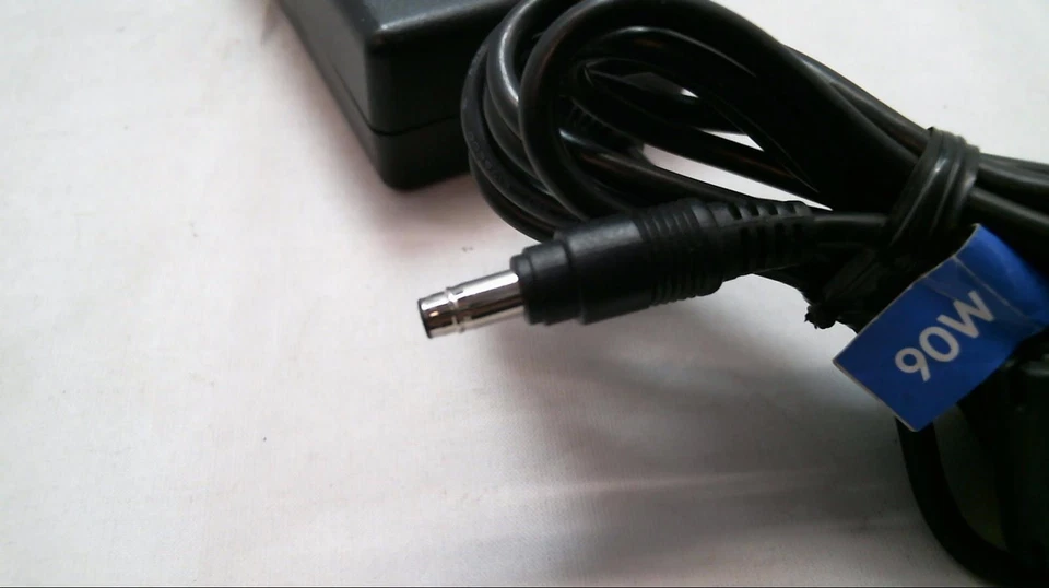 Genuine EMACHINE Gateway AC Power Adapter M2105 M6410 M460 M465 M520 0220A1890 - Image 3 of 3