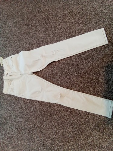Nagelneue weiße Mädchenjeans ab 10 Jahren bitte Details lesen