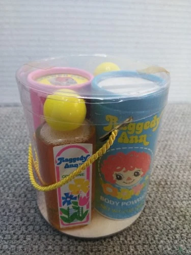 VTG 1982 Raggedy Ann BEAUTY FOURSOME, COLOGNE, LOTION , BODY POWDER  SHOWER CAP
