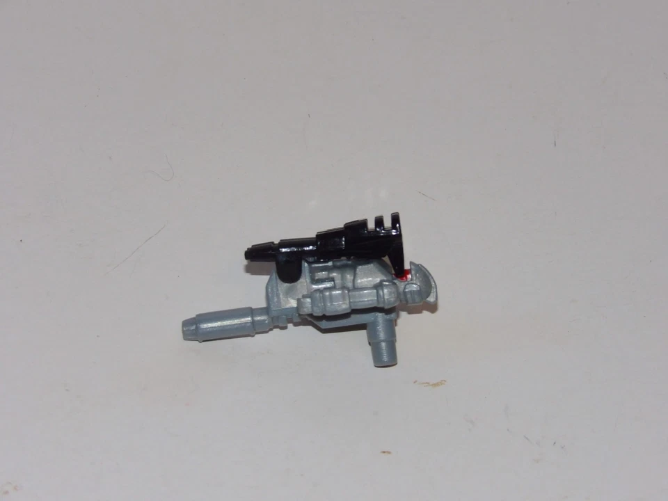 TRANSFORMERS G1 TARGETMASTER SCOURGE FRACKUS 1987 DECEPTICON - Image 3 of 4