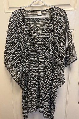 Swim Suite Cover Up Beach Pool Resort Rays And Waves Black White Aztec One Size