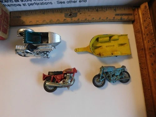 LESNEY Matchbox MOTORCYCLES Series 38 HONDA w/Trailer Complete & parts