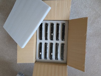 10 x defekte Restposten 3,5'' HDD Festplatten Schrott Ersatzteile, Mix aus Typ und Größe