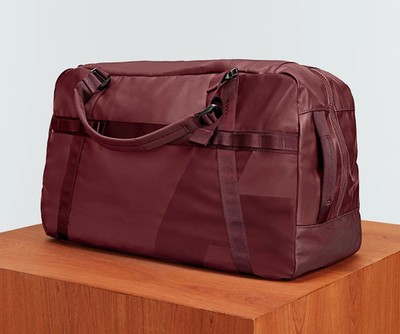 BRAND NEW Sealed Away Travel The F.A.R. FAR Duffel 70L Burgundy Red MSRP $190