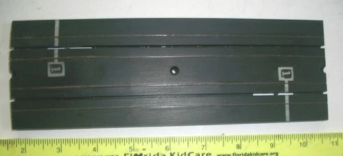 1960s AURORA MODEL MOTORING T-JET 9" STRAIGHT HO SLOT CAR LAP COUNTER TRACK 1526