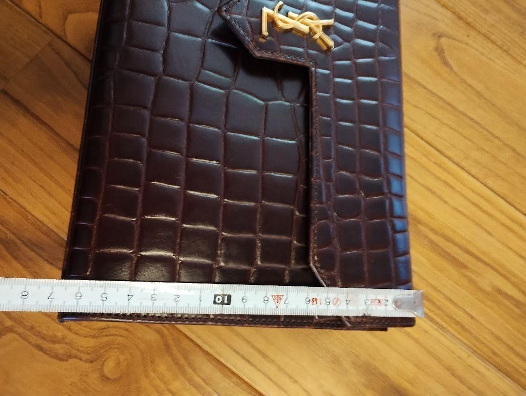 Pochette Yves Saint Laurent Croc pelle goffrata marrone rossa autentica usata jpn