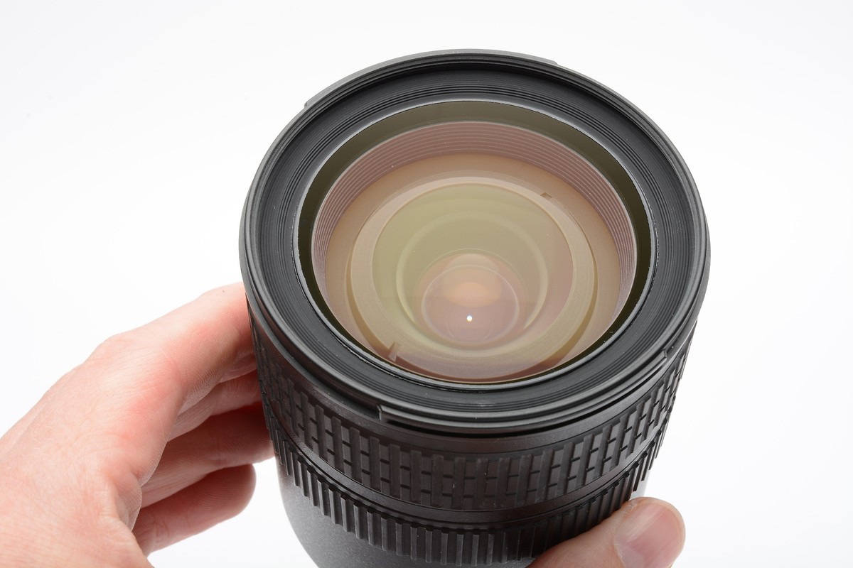 Nikon AF-S 24-120mm f3.5-5.6G ED VR zoom lens, caps, clean and