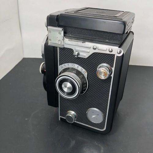 YASHICA 12 NON TESTATO COSÌ COM'È - Foto 3 di 9