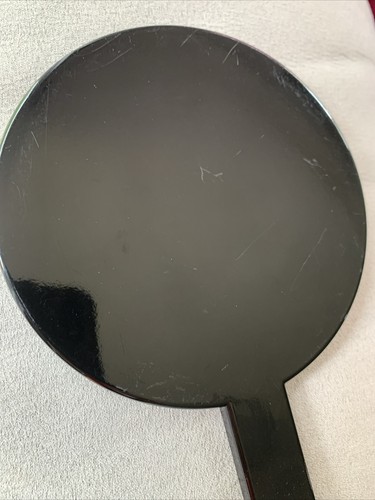 Traditionally Crafted Japanese Hand Held Mirror - Picture 4 of 4