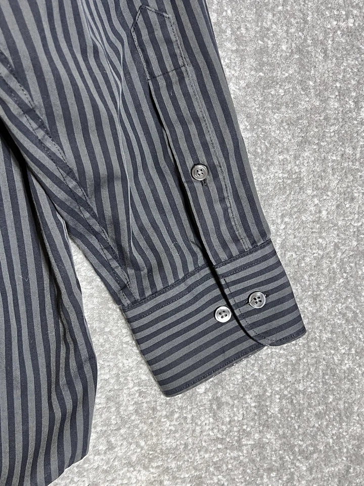 Camisa Axcess Claiborne a Rayas Sin Arrugas Abotonada Para Hombre Talla 16.5 34/35 Negra Foto 4 de 4