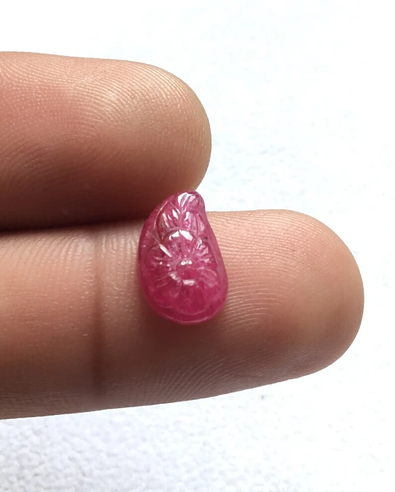 Ruby Carving Single piece Mozambique Ruby (H) - Image 3 of 4