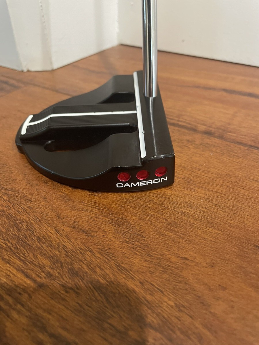 Titleist Scotty Cameron RH Circle T Tour Only Studio Select Kombi