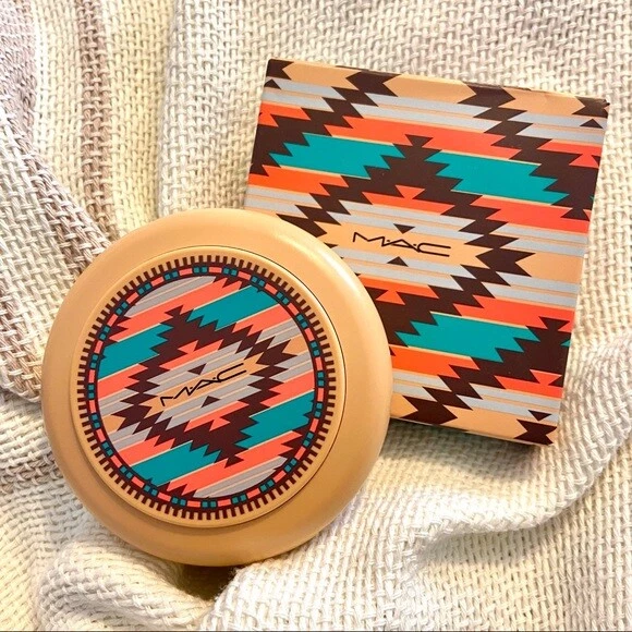 MAC Bronzing Powder Firebrush 10g new - Bild 3 von 3