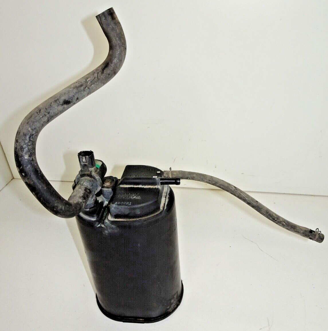 96-98 Honda Civic Charcoal Cannister TWV130A Fuel Tank Vapor