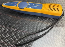 Fluke Networks IntelliTone  100 Probe *Missing Battery Cover* Excellent Conditon