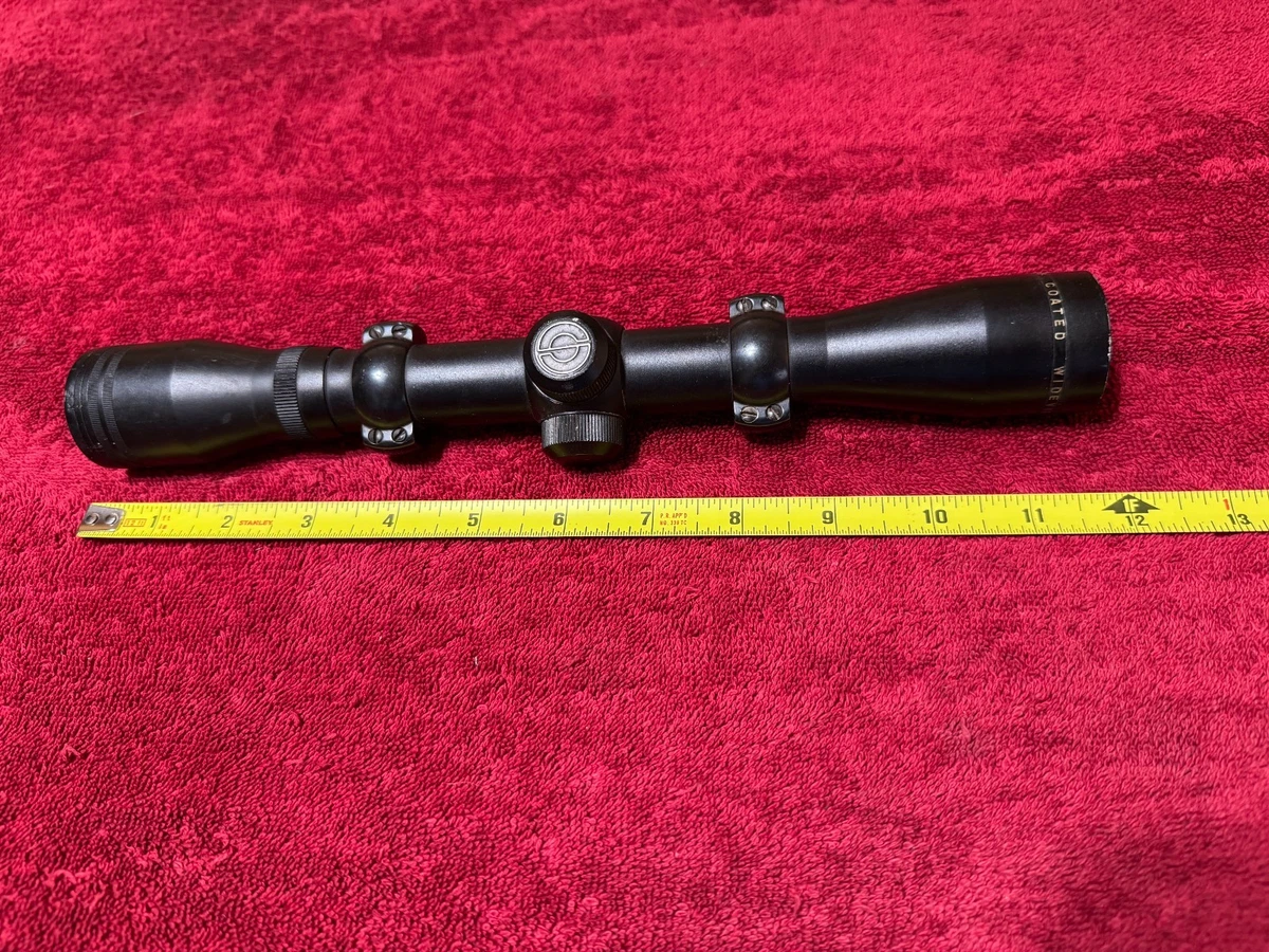 Simmons Black Hunting Rifle Scopes 4x Maximum Magnification for