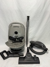 Image of Miele Guard M1 Powerline Cylinder Vacuum With Box, Excellent, SVTF0, CASA GREY