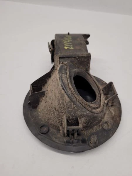 Ford Fusion 2007-2017 puerta de llenado de combustible plateada Foto 3 de 4