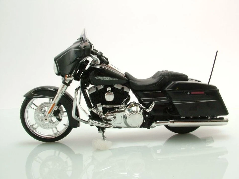 Harley Davidson Street Glide Special 2015 schwarz Modellmotorrad 1:12 Maisto - Bild 3 von 4