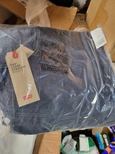 NWT Levi s Men's 569 Loose Straight Shorts ---SIZE 52