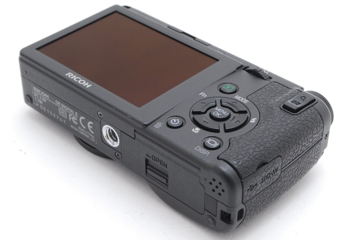 【極美品】GR DIGITAL II 【特典】GR II箱＋Kodak フィルム English OK [Top Mint w/Box] RICOH GR DIGITAL II 10.1MP