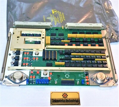 DDS / XILINX 11871 / 20580-2110-2 / 2111 REV A  BOARD ASSY
