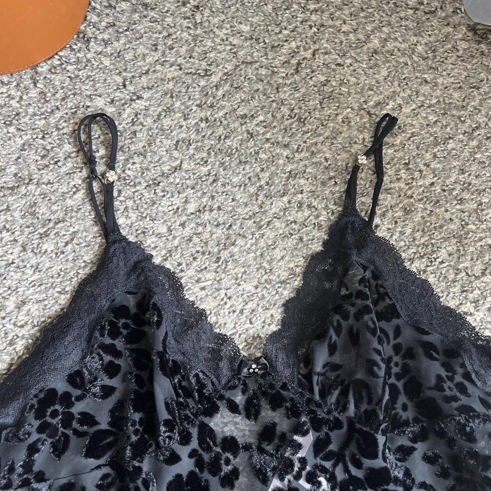 Y2K 90s Style Flocked Velvet Floral Whimsigoth Midi Slip Dress Black M V-neck - Image 3 of 4