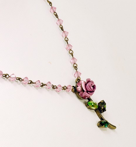 Rosa Templin Kette A Single Rose 40 cm lang Anhänger 35 mm - Bild 2 von 3