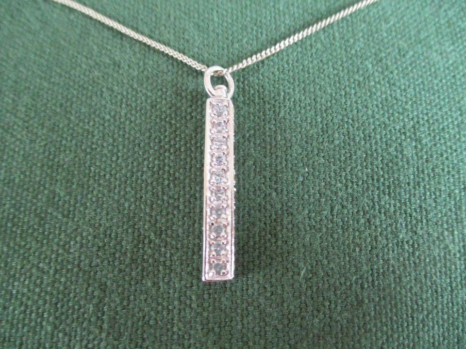Simulated Diamonique. Coloured 4 column Pendant and Chain. Sterling silver. Box - Image 2 of 4