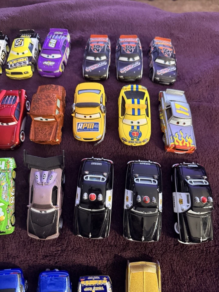 RIESIGES KONVOLUT Disney Pixar Cars 1:55 Diecast Modell Spielzeugautos (51 Fahrzeuge insgesamt) - Bild 4 von 4