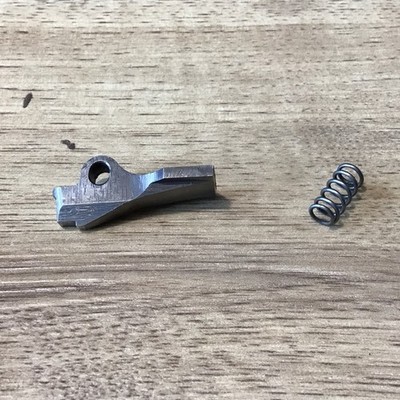 Remington 11 Sportsman 12GA. Locking Block Latch With Spring #0023