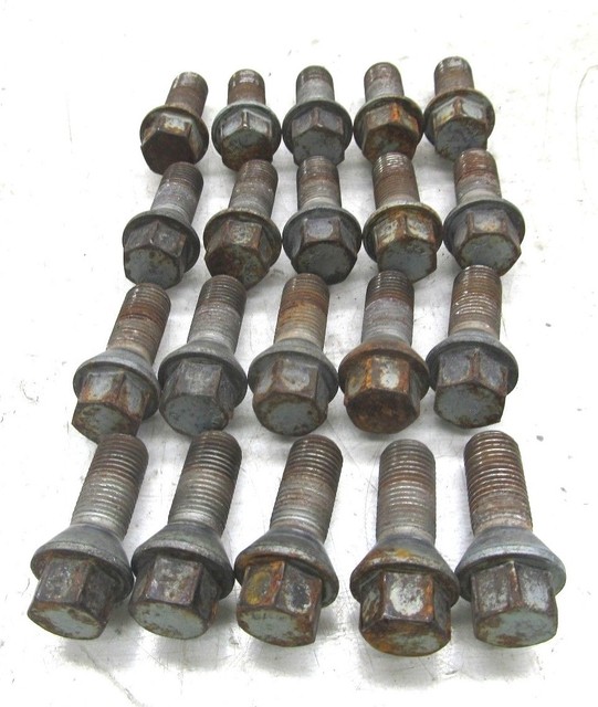 20072012 MERCEDES GL450 X164 OEM LUG NUTS eBay