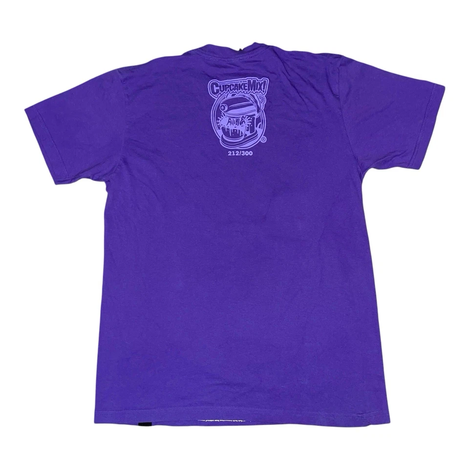 Johnny Cupcakes Reptile Man Limited Edition 213/300 T Shirt Large Scaly Bailey - Image 2 of 4