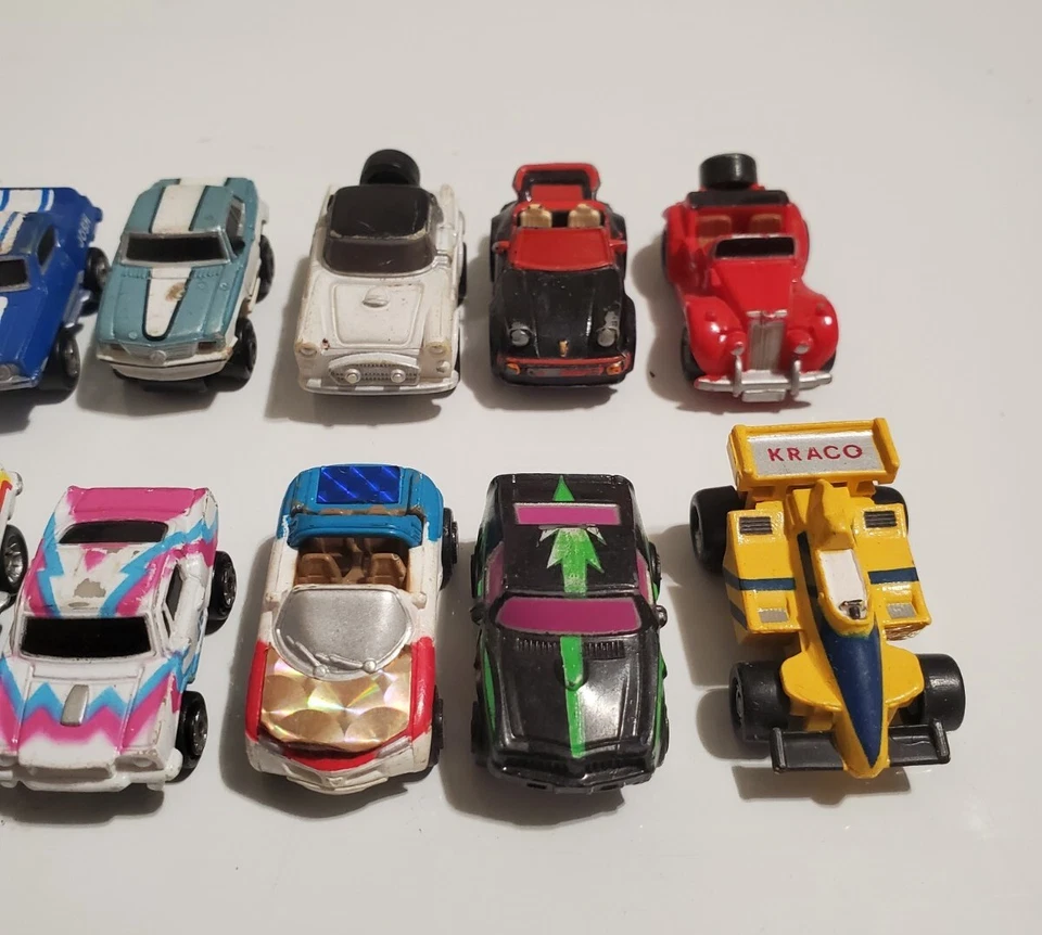 Micro Machines Lot of 18 (Some Rare) Galoob 1990s - Image 4 of 4