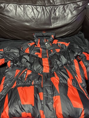 NIKE -DOWN FILL - PUFFER JACKET - Sz Large - 928889 634