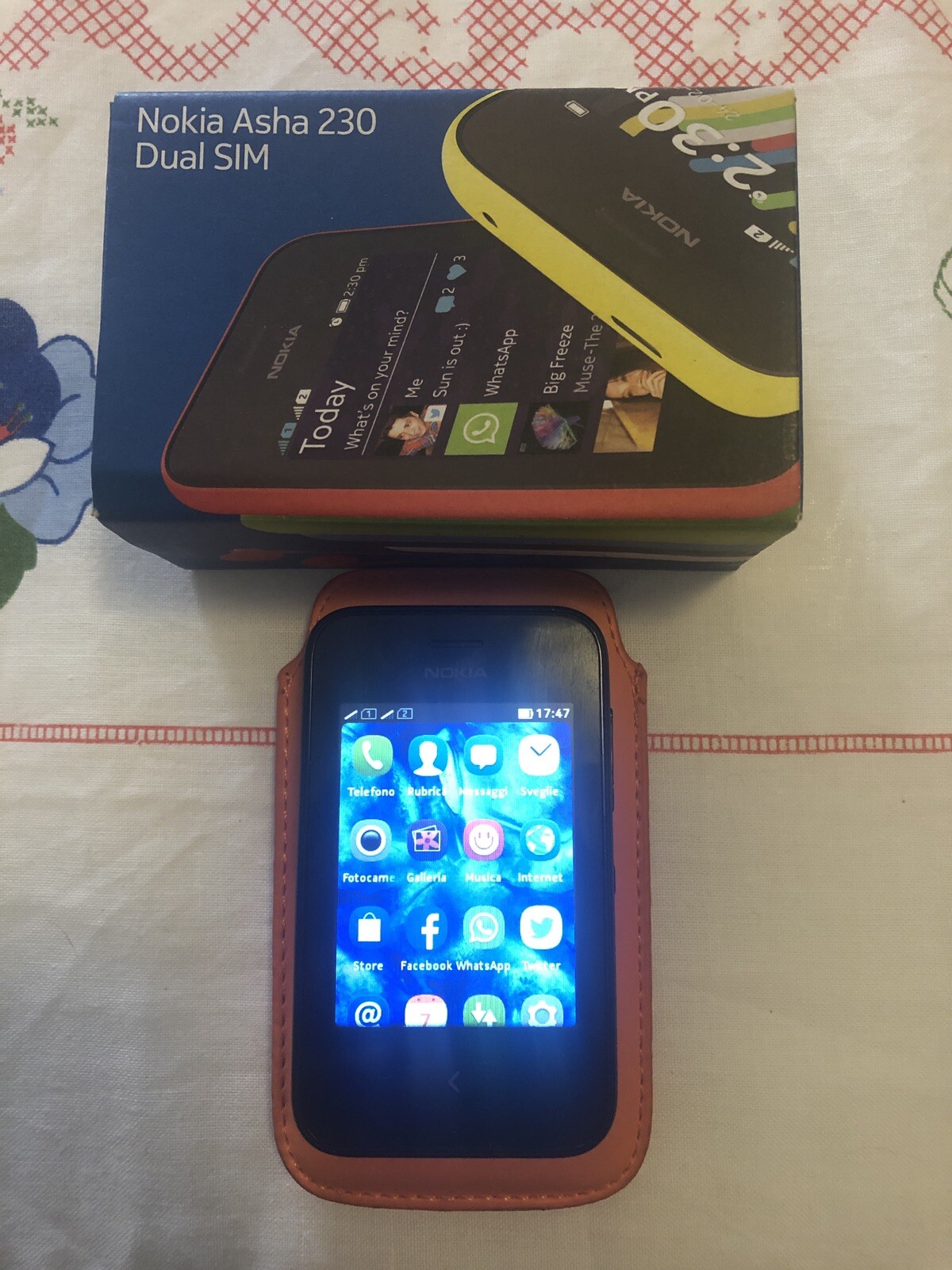 Nokia 106 – Telefono Cellulare, 4,57 Cm (1.8), 160 X 128 Pixel, LCD, 0,384 MB, Single SIM, Minisim) Nero - Foto 11