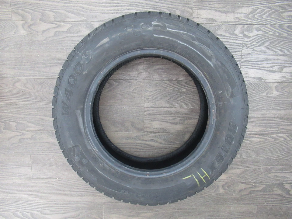 2 Stück Rotex W4000 Winterreifen 175/70 R14 88T DOT3313 5-6mm - Bild 2 von 3