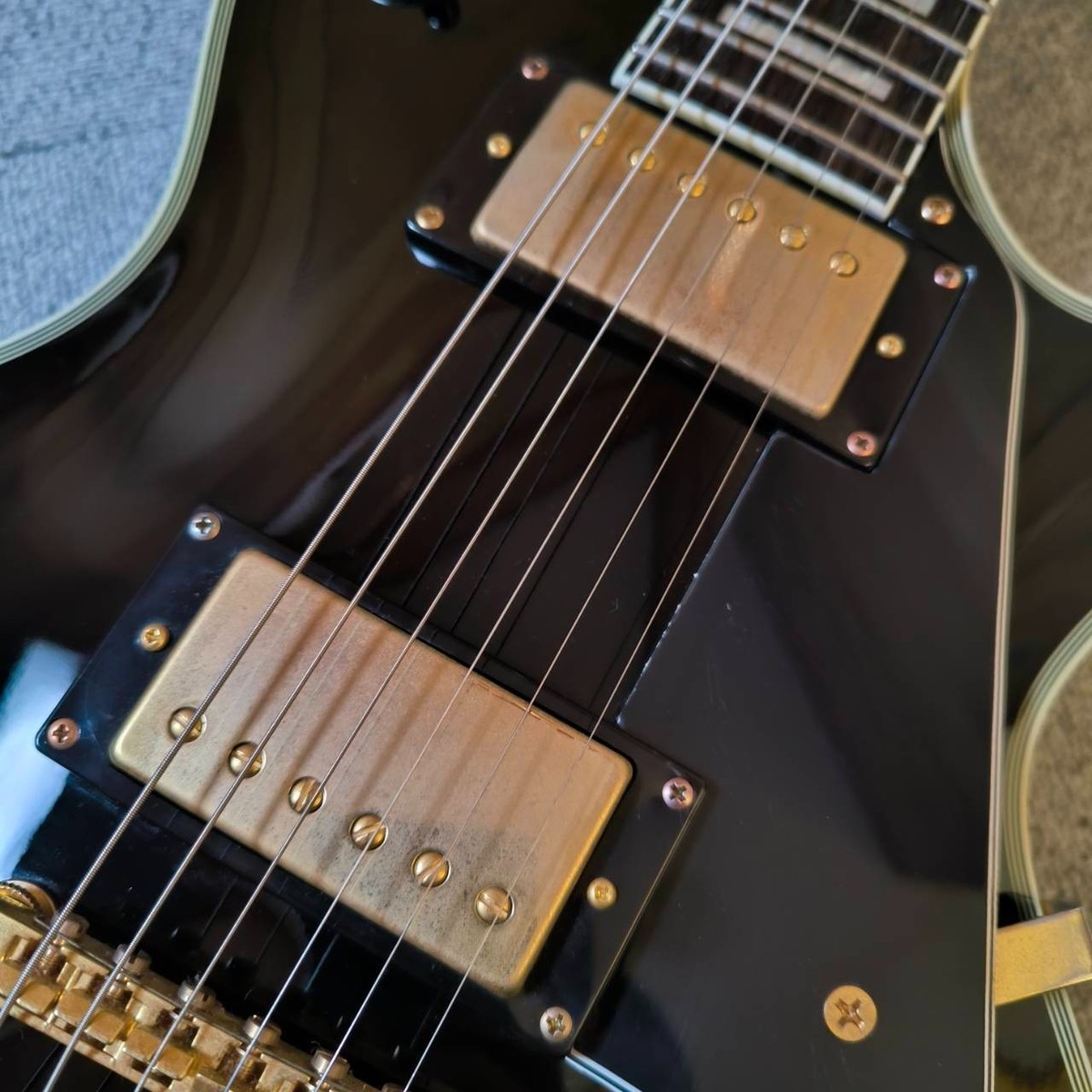 Grass Roots By ESP Electric Guitar Les Paul Custom Black From Grass Roots By ESP Electric Guitar Les Paul Custom Black From