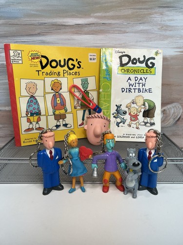 Vtg Lot Nickelodeon’s Doug’s 1st Movie Keychains & 2 Books happy meal 1999