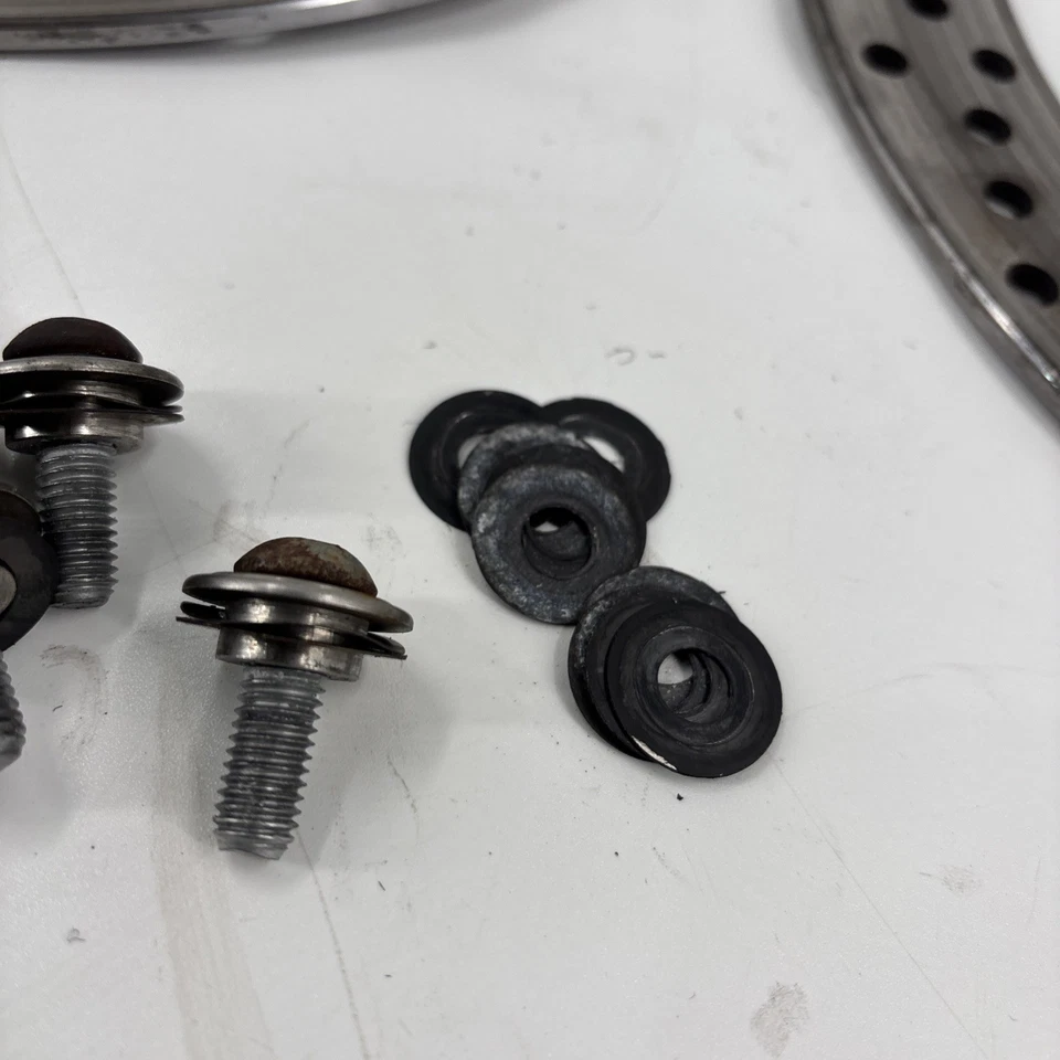 BMW F800 S 2007 Front Brake Discs Brembo & Fixings (2006 - 2010) #D37 - Image 4 of 4