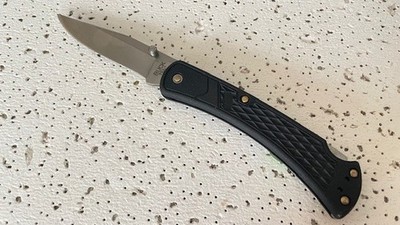 Buck Plain Blade Slim Select 110USA Folding Pocket Knife Lockback Black Handle-