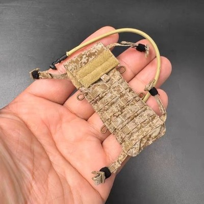 1/6 Scale US Navy's AOR1 Seal Water Bag Backpack Model for 12''Action Figure 