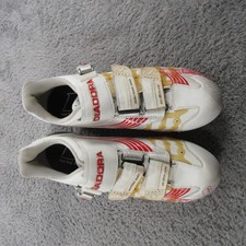 Preços baixos em Diadora Road Sapatilhas e capas para Sapatilhas