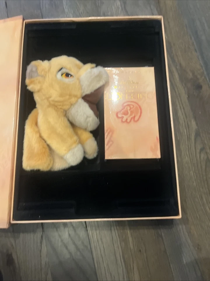 Disney The Lion King Deluxe Collector’s VHS Box Set 1995 Complete Excellent - Image 4 of 4