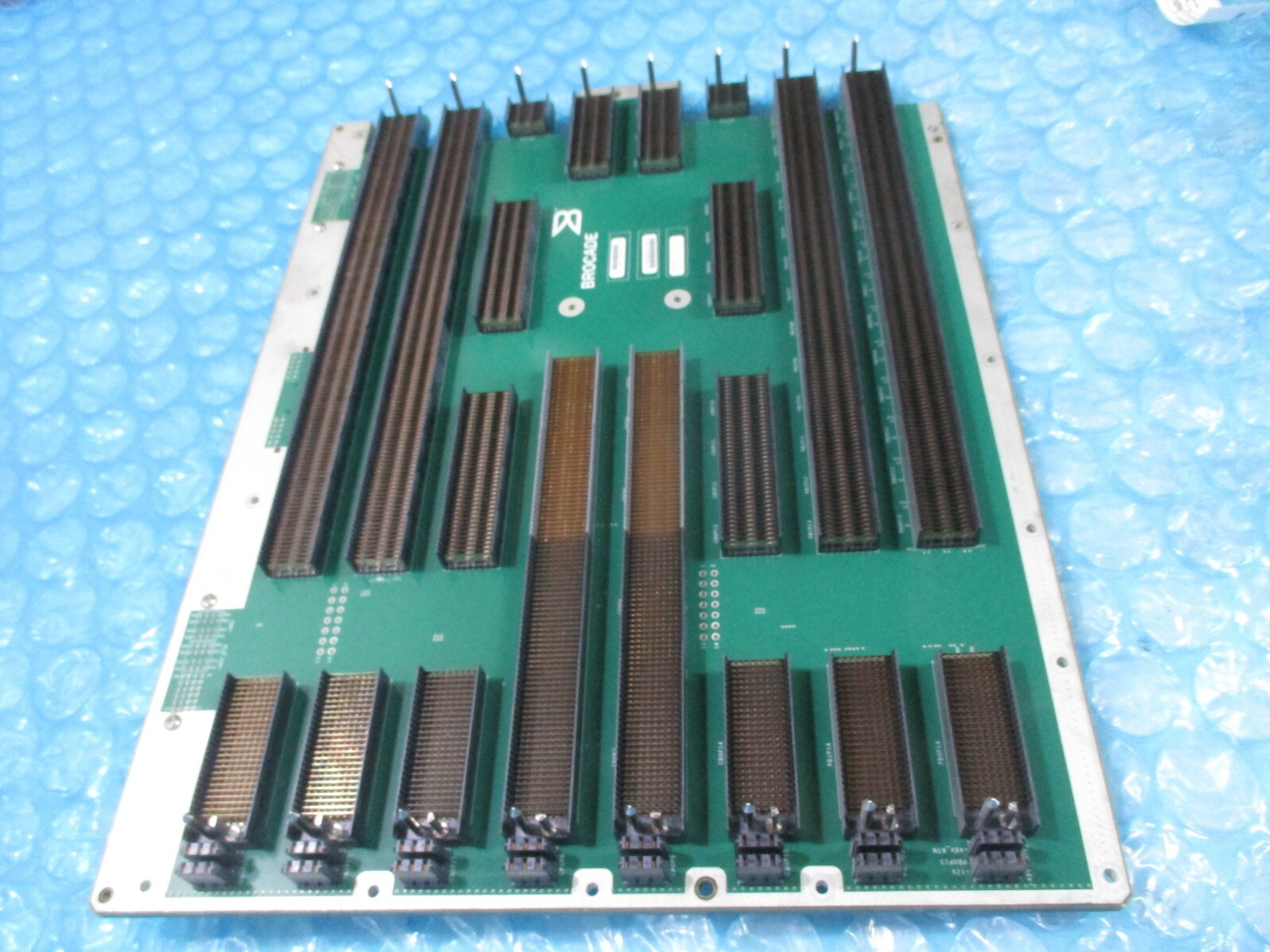 BROCADE DCX-4S 40-1000200-05 REV: A Backplane Board | eBay