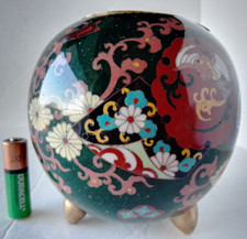 19c FINEST QUALITY Japanese Fine Wire Gold Dust Cloisonne Jar Pot on 3 Horn Feet